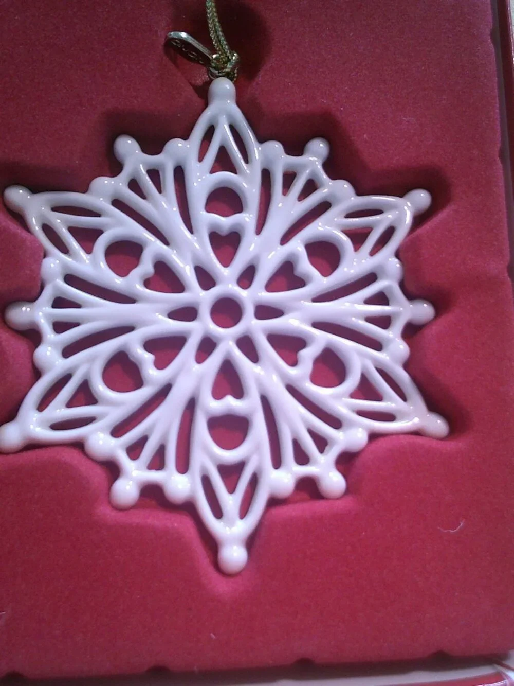 Lenox porcelain star ornament 2020 NEW in box - Picture 2 of 4